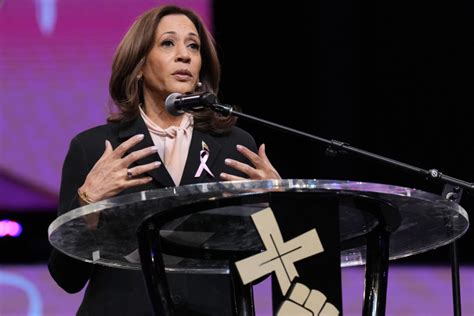 Watch Live Kamala Harris Campaigns In Georgia During Early Voting