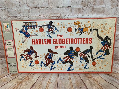 Vintage 1971 Harlem Globetrotters Basketball Board Game By Etsy Board Games Harlem