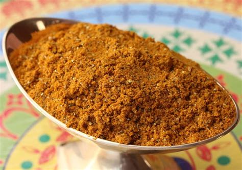 Homemade Curry Powder (with Video) | How To Feed A Loon