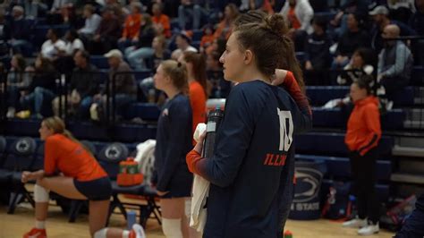 Illini Volleyball Get To Know Caroline Barnes YouTube