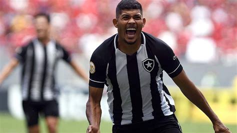 Artilheiro Do Botafogo Erison Vive Melhor Temporada Da Carreira Lance