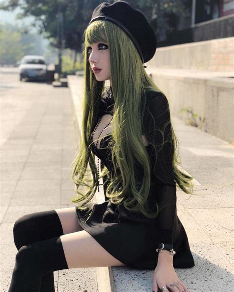 Cute Goth Outfits Female on Stylevore