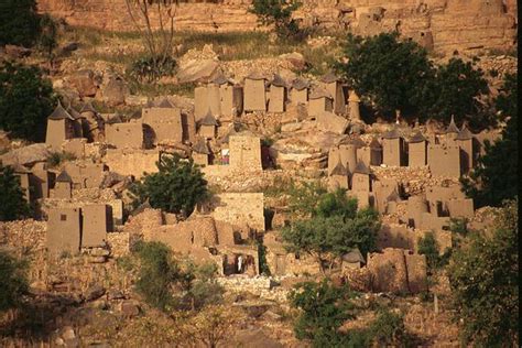 Bandiagara Escarpment Cliff Dwellings | Escarpment, Dogon, Mali