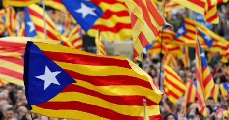 Cataluña Declara La Independéncia