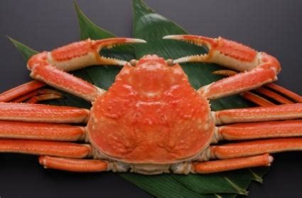 Cooking Snow Crab Legs | LoveToKnow