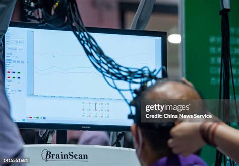 Near Infrared Spectroscopy Photos and Premium High Res Pictures - Getty ...