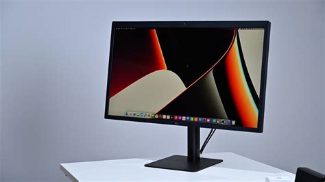 Compared Apple Studio Display Vs Lg Ultrafine K Display Appleinsider