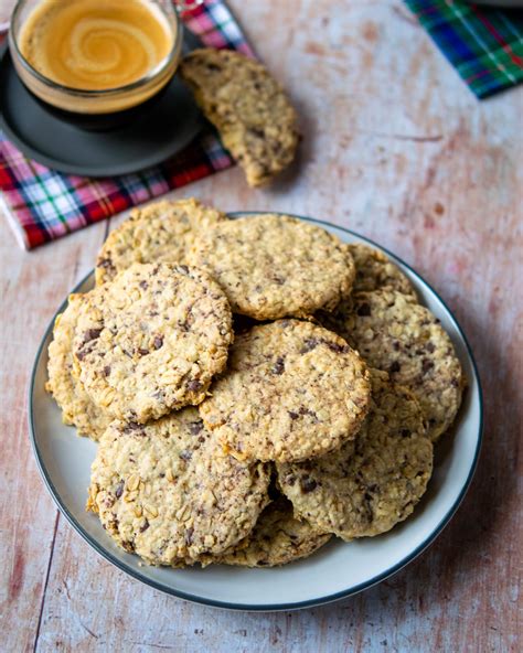 Scottish Oat Cookies | Blue Jean Chef - Meredith Laurence