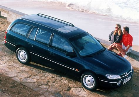 Opel Omega Caravan Specs Photos