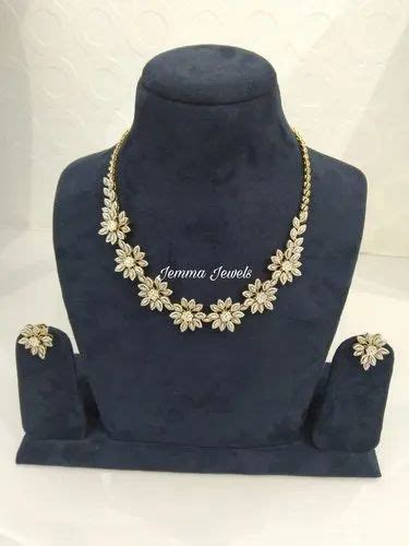 Real Diamonds 14kt Gold Diamond Necklace EF VVS, Weight: 49 Gm at Rs ...