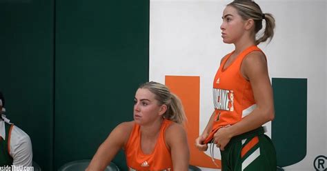 VIDEO: Haley and Hanna Cavinder dominate practice