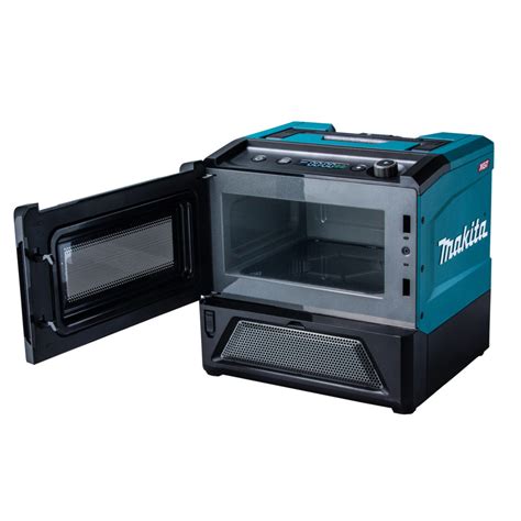 Makita Launches Its Cordless Microwave Oven Professional Builder