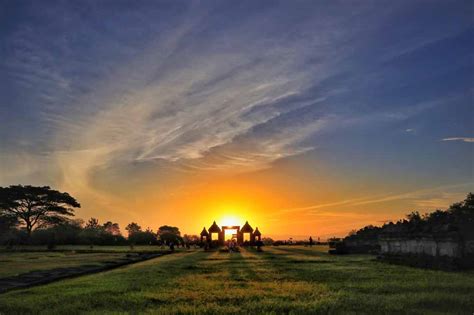 Ratu Boko palace sunset tour - Melampa Indonesia