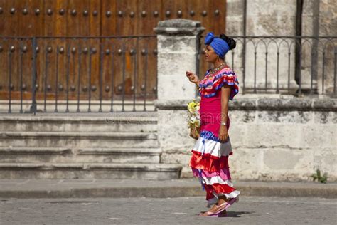 Cuban Women with Traditional Costums Editorial Stock Image - Image of ...