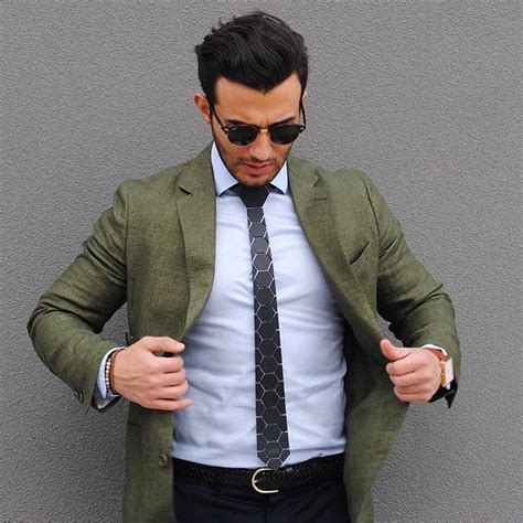 Pin By Vitor Nicoleto On Acessórios Masculinos Mens Fashion Suits