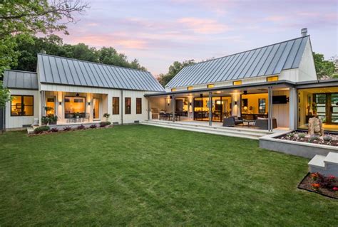 Modern Farmhouse on Dallas Texas Landhausstil Häuser Dallas