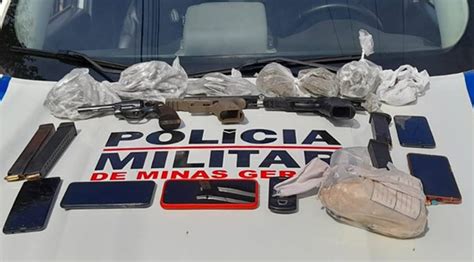 PM apreende armas e drogas e prende dois homens em Além Para