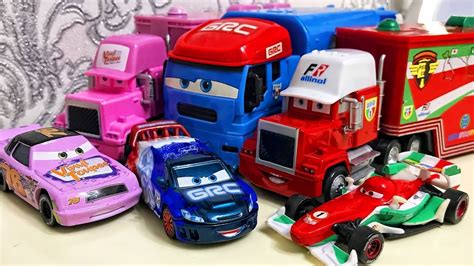 Cars 2: Mack Truck Hauler - McQueen Collection #2