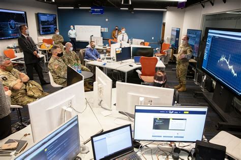 Dvids Images Usspacecom Commander Visits Catalyst Campus Image Of