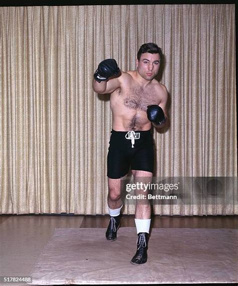 225 George Chuvalo Photos & High Res Pictures - Getty Images