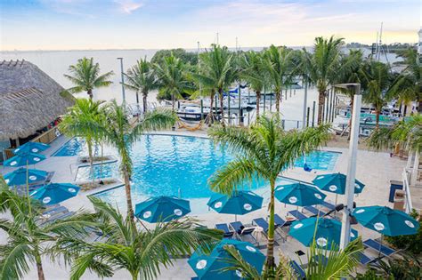 Compass Hotel Anna Maria Sound By Margaritaville Pool And Spa Day Pass Bradenton Resortpass