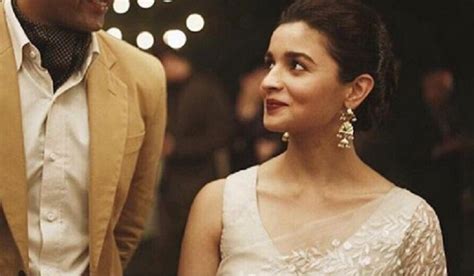 Alia Bhatt Looks Stunning In A Saari In This New Still Form Raazi