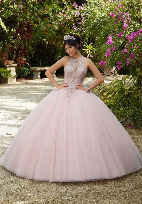 Light Pink Quinceanera Dresses 2022 Sweet 16 Ball Gown Halter Lace