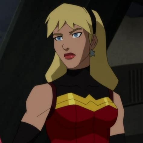 𝐂𝐚𝐬𝐬𝐢𝐞 𝐒𝐚𝐧𝐝𝐬𝐦𝐚𝐫𝐤 Cassie Sandsmark Superman Art Young Justice