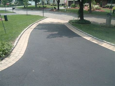 Asphalt Driveway Edging