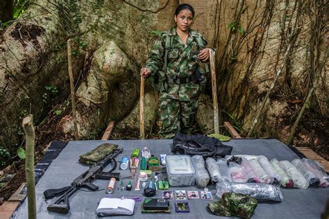 Colombia FARC Female Fighters Guerrillas Photos