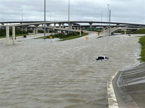 Photos Hurricane Beryl Hits Texas Abc Chicago