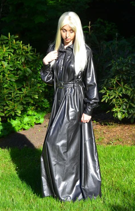 Pin Auf Rubber And Latex