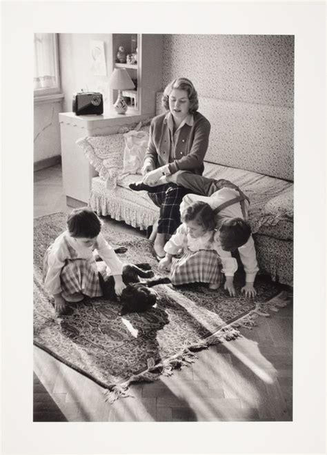 [Ingrid Bergman and her children, Rome] - 0 | ICP