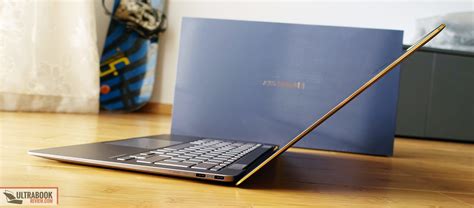 Asus Zenbook Deluxe Ux Ua Review A High End Inch Ultraportable