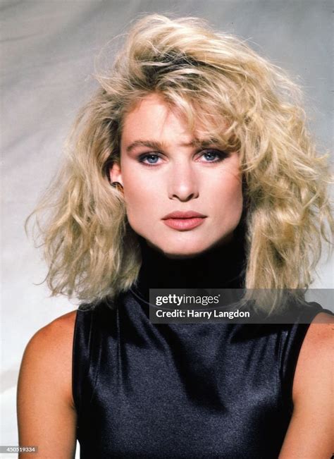 Actress Nicollette Sheridan Poses For A Portrait In 1985 In Los News