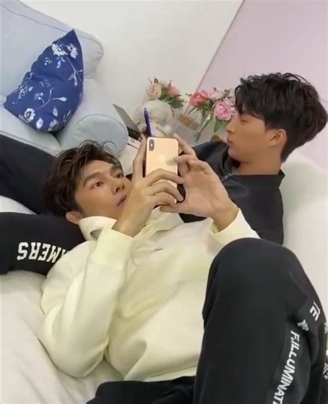 Pin By Jamile G U F Es On Mewgulf Cute Gay Couples Couples Asian Cute Gay