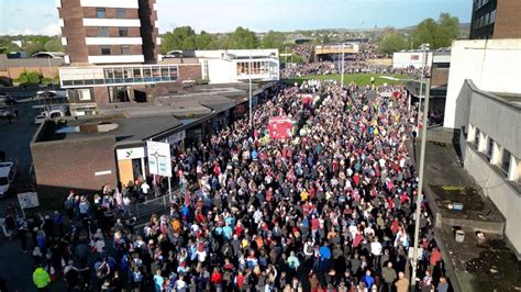 burnley.co.uk on Twitter: "Wow Burnley - did any of you stay at home ...