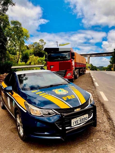 Prf Prende Motorista De Carreta Dirigindo B Bado Na Serra Ga Cha