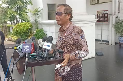 Johnny G Plate Jadi Tersangka Korupsi Jokowi Minta Proyek Bts G Tetap