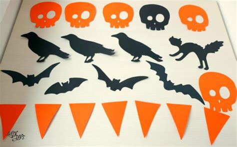 Easy DIY Halloween Garland | Easy DIYs