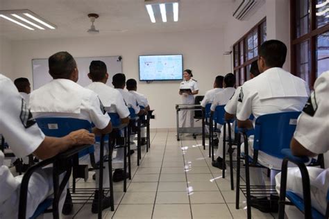 Lanzan Convocatoria Para Estudiar En La Marina Cinco Radio