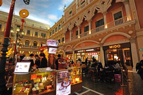 Mall in The Venetian Macao editorial stock image. Image of building ...