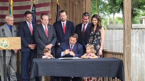 Ron DeSantis 2024 family bio: Meet the governor's wife and kids | wtsp.com