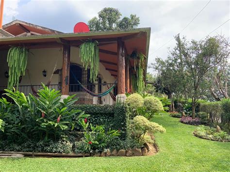 Hermosa Casa En Res La Perla 5 Minutos Del Irtra Villas En Alquiler