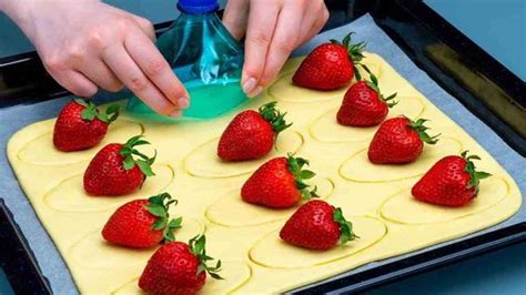 Feuillet S Cr Meux Aux Fraises Simples Gourmands Et Magnifiques