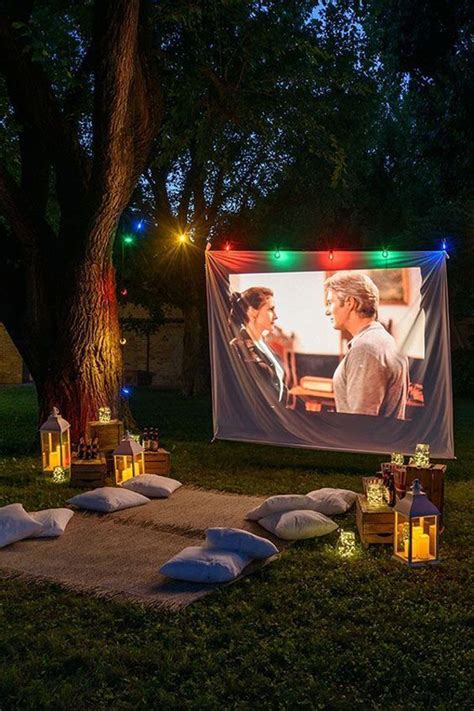 Romantic Outdoor Movie Night Ideas