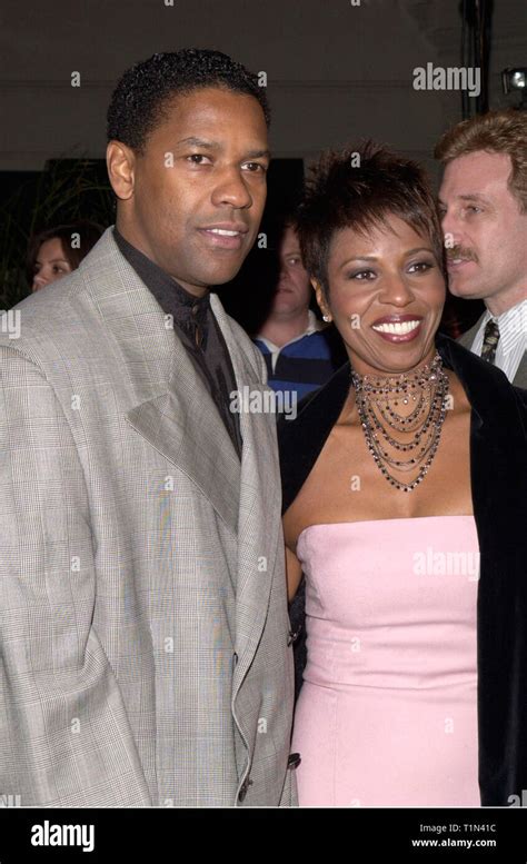 Denzel washington wife pauletta pearson hi-res stock photography and ...