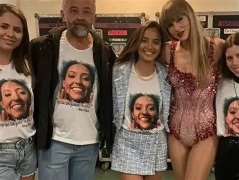 Taylor Swift Encontra Família E Amigos De Fã Que Morreu Em Seu Show No