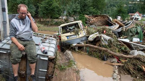 Ein Jahr Nach Der Flut Das Ahrtal Findet Keine Ruhe