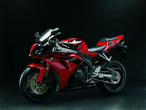 Les Galeries Photos De CBR 1000 RR Fireblade 2006 2007 Motoplanete